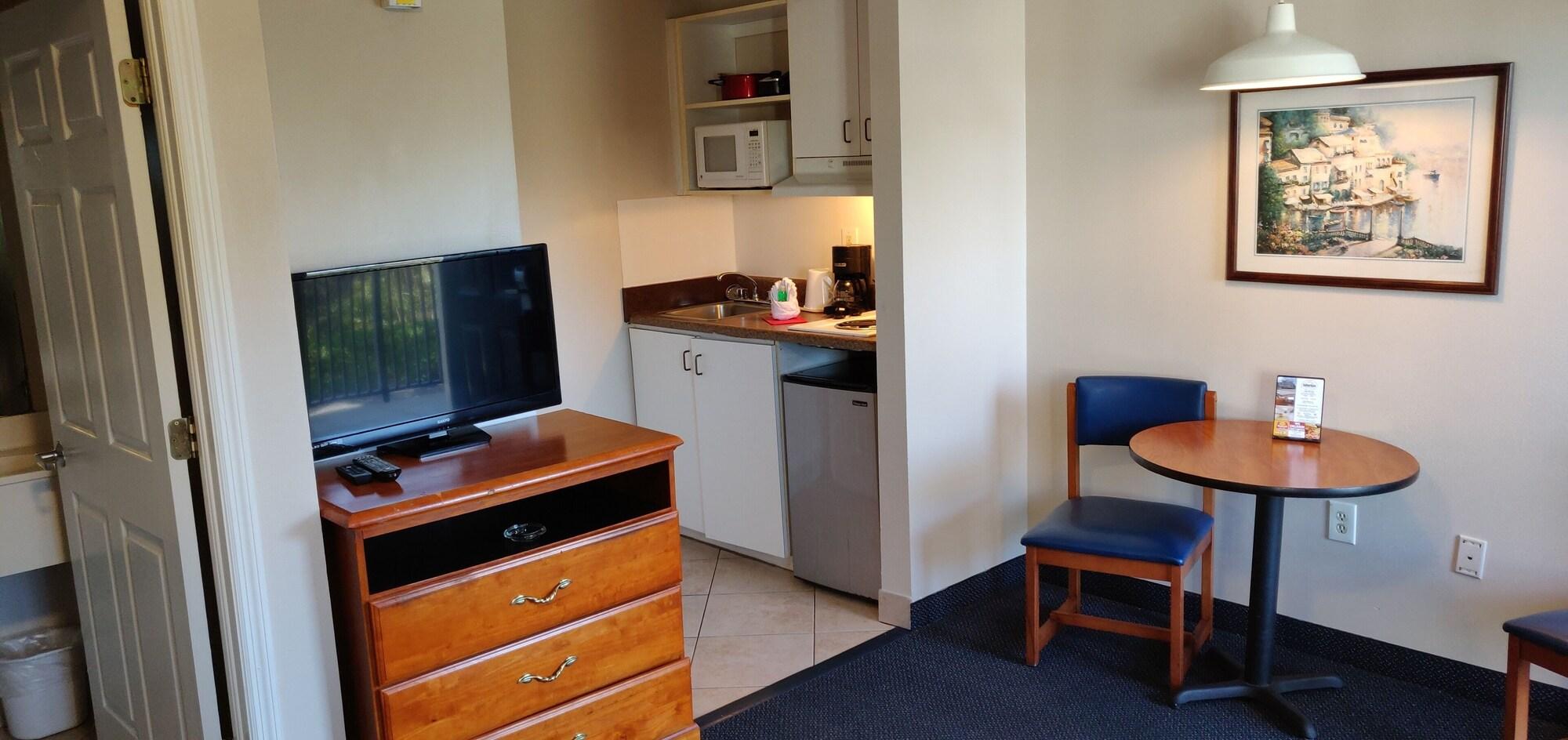 Hotel Bay Extended - Airport Tampa
